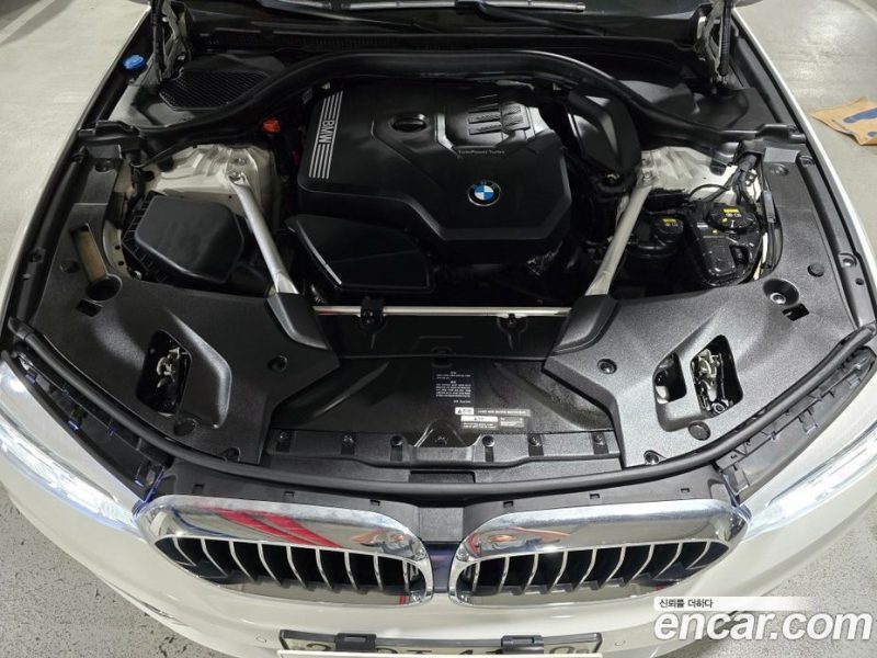 BMW 5-Series i520 Luxury