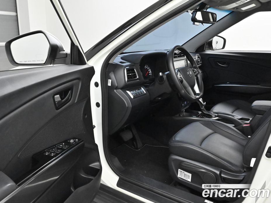SsangYong Tivoli Gasoline 1.5 2WD
