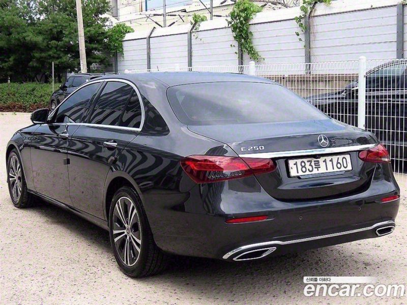Mercedes Benz E-Class E250 Avantgarde