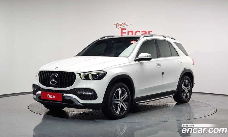 Mercedes Benz GLE-Class GLE300d 4MATIC