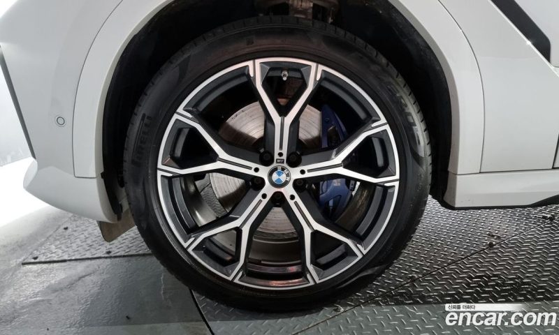 BMW X6 xDrive40i M Sport