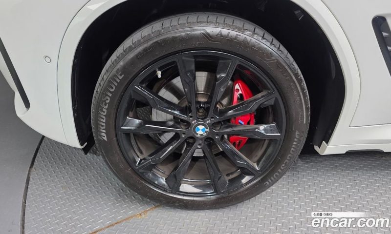 BMW X4 xDrive20i M Sports Pro
