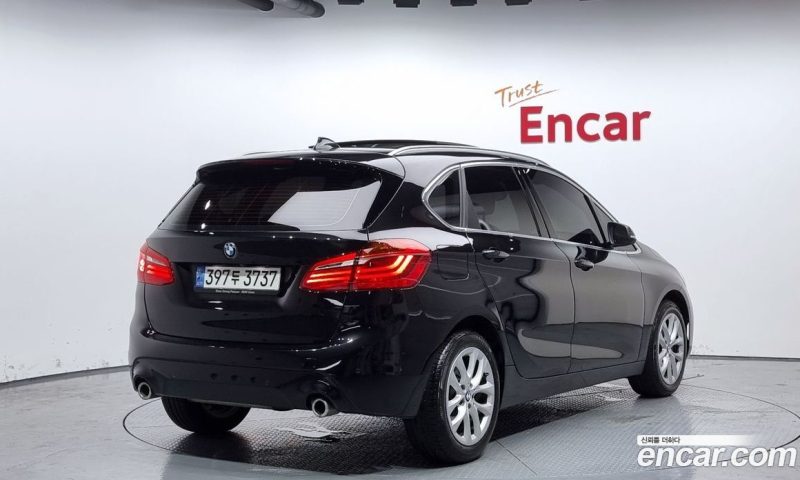 BMW 2-Series Advantage