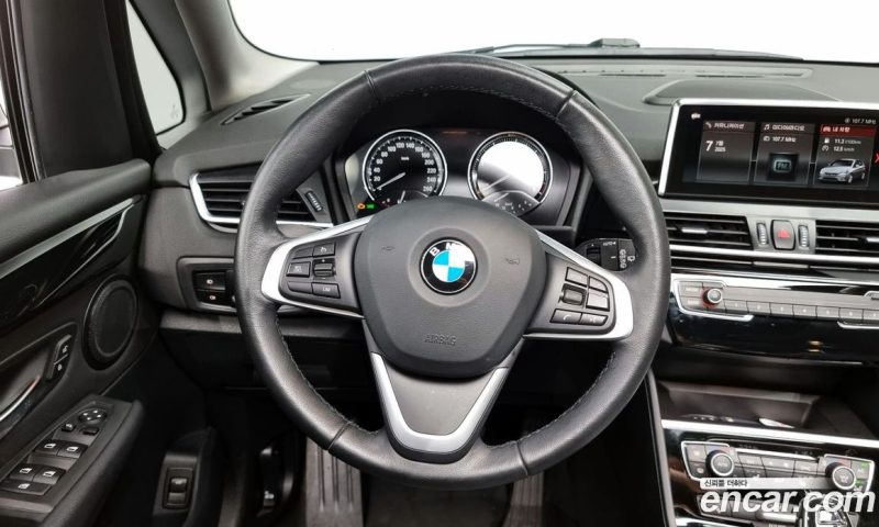 BMW 2-Series Advantage