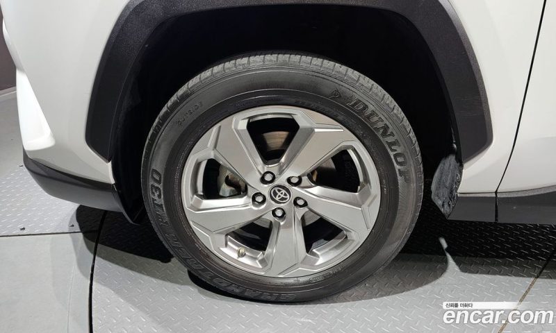 Toyota RAV4 2.5 2WD Hybrid