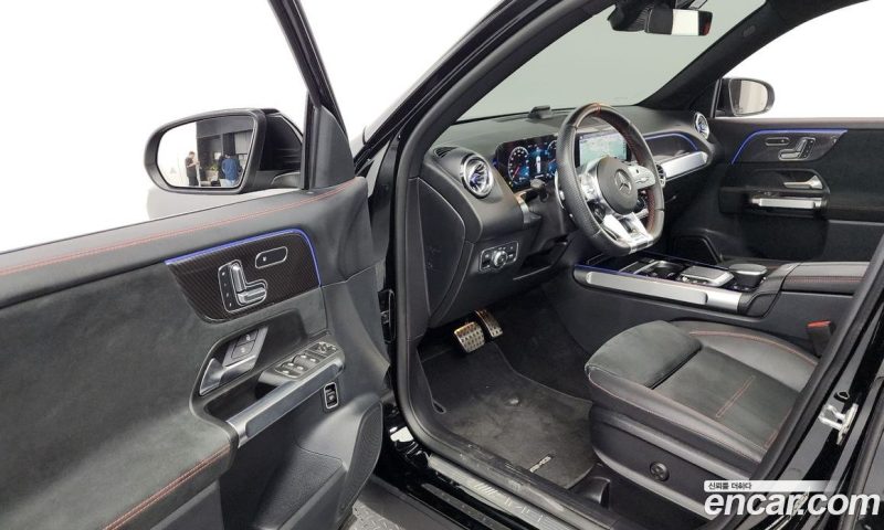 Mercedes Benz GLB-Class AMG GLB35 4MATIC