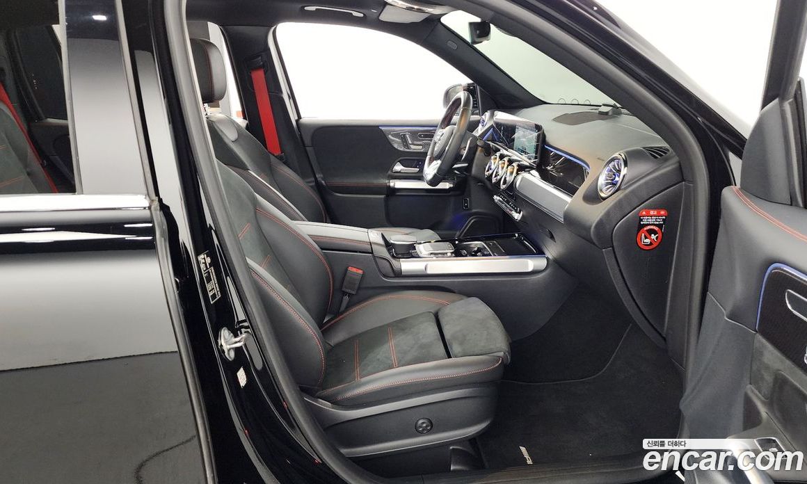 Mercedes Benz GLB-Class AMG GLB35 4MATIC