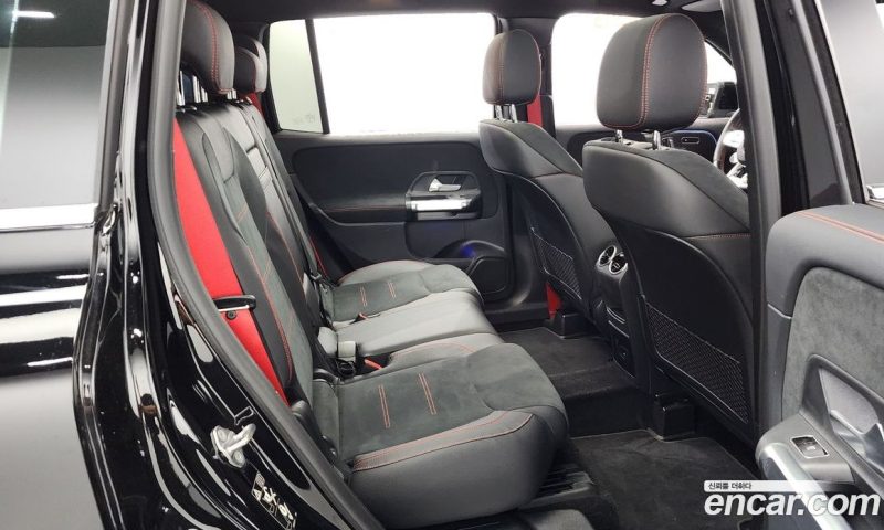 Mercedes Benz GLB-Class AMG GLB35 4MATIC