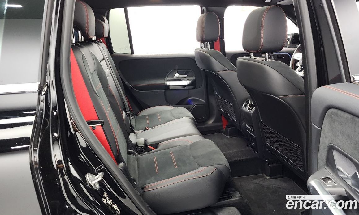 Mercedes Benz GLB-Class AMG GLB35 4MATIC