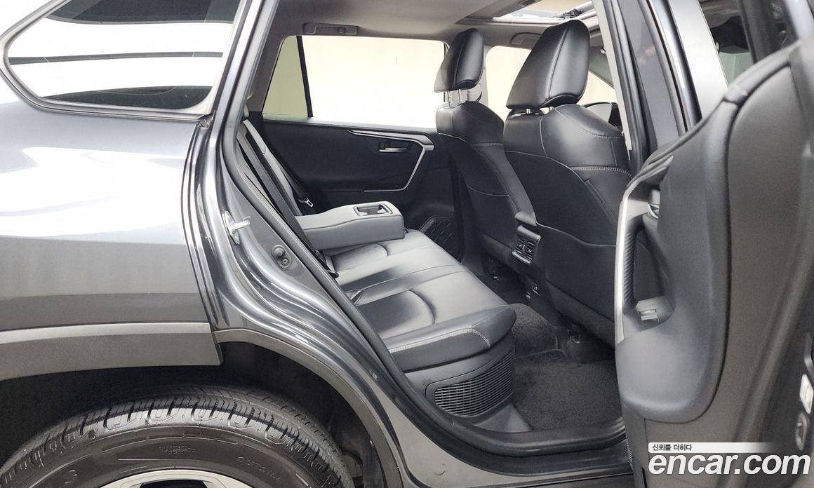 Toyota RAV4 2.5 4WD Hybrid