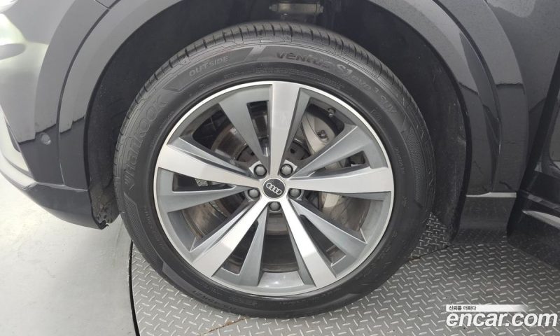 Audi Q8 50 TDI Quattro Premium