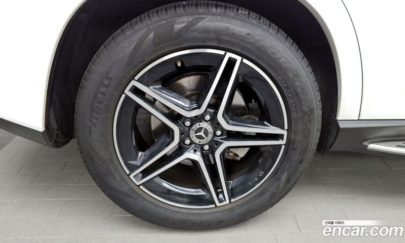 Mercedes Benz GLE-Class GLE450 4MATIC