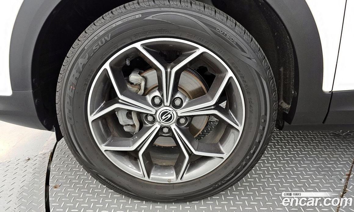 SsangYong Korando Gasoline 1.5 2WD C5