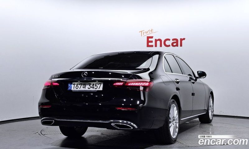 Mercedes Benz E-Class E250 Exclusive