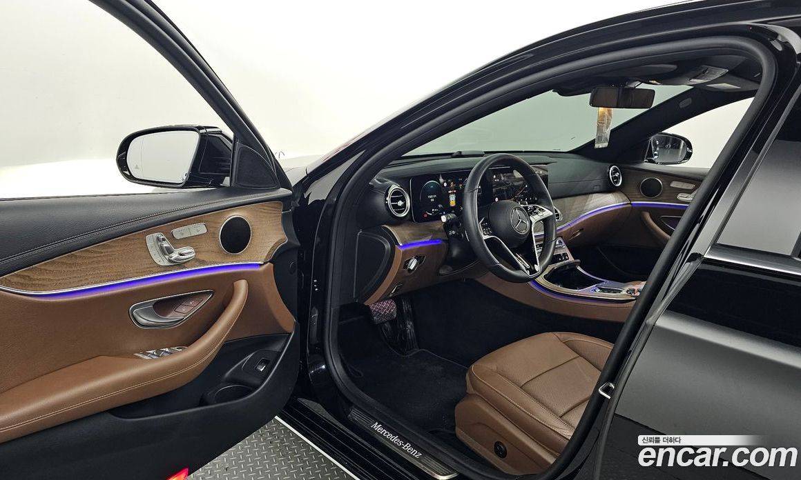 Mercedes Benz E-Class E250 Exclusive