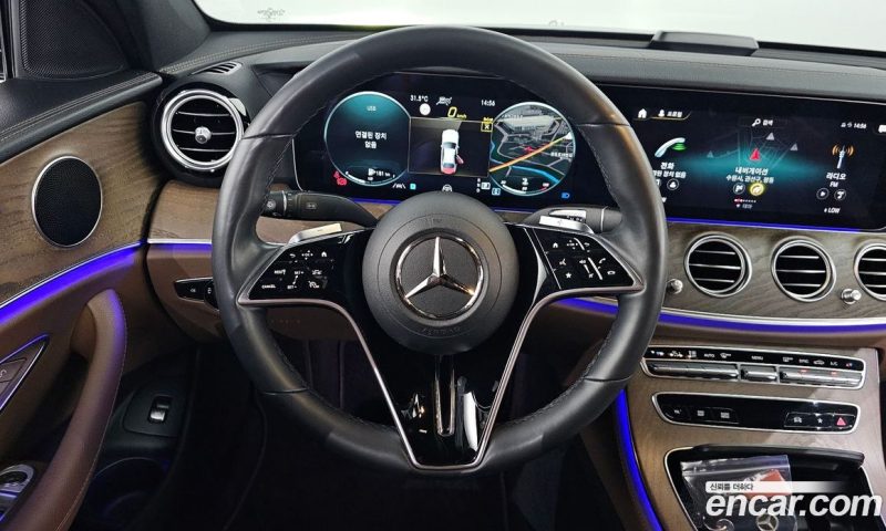 Mercedes Benz E-Class E250 Exclusive
