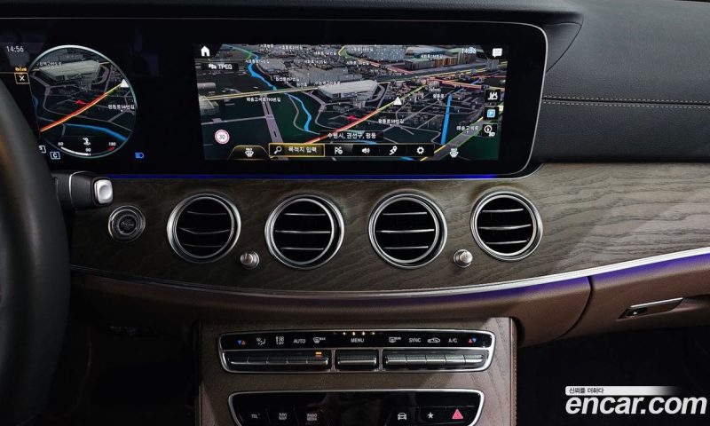 Mercedes Benz E-Class E250 Exclusive