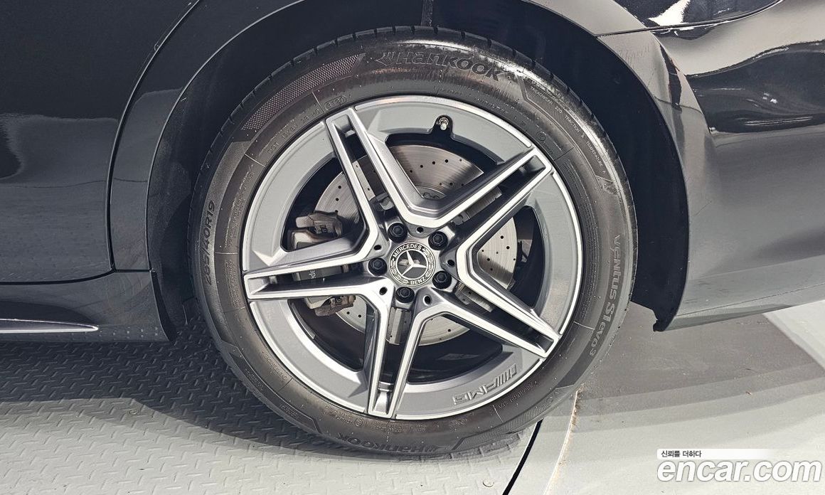 Mercedes Benz S-Class S400 D 4MATIC
