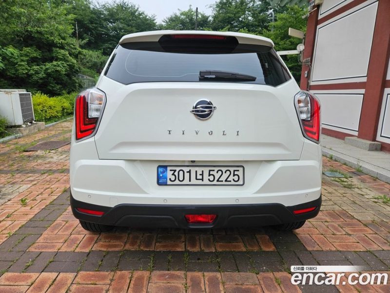 SsangYong Tivoli Gasoline 1.5 2WD