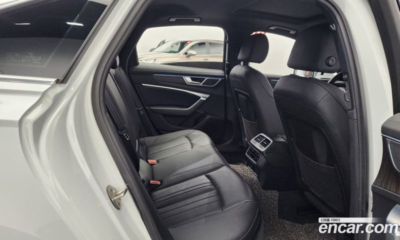 Audi A6 45 TFSI Premium