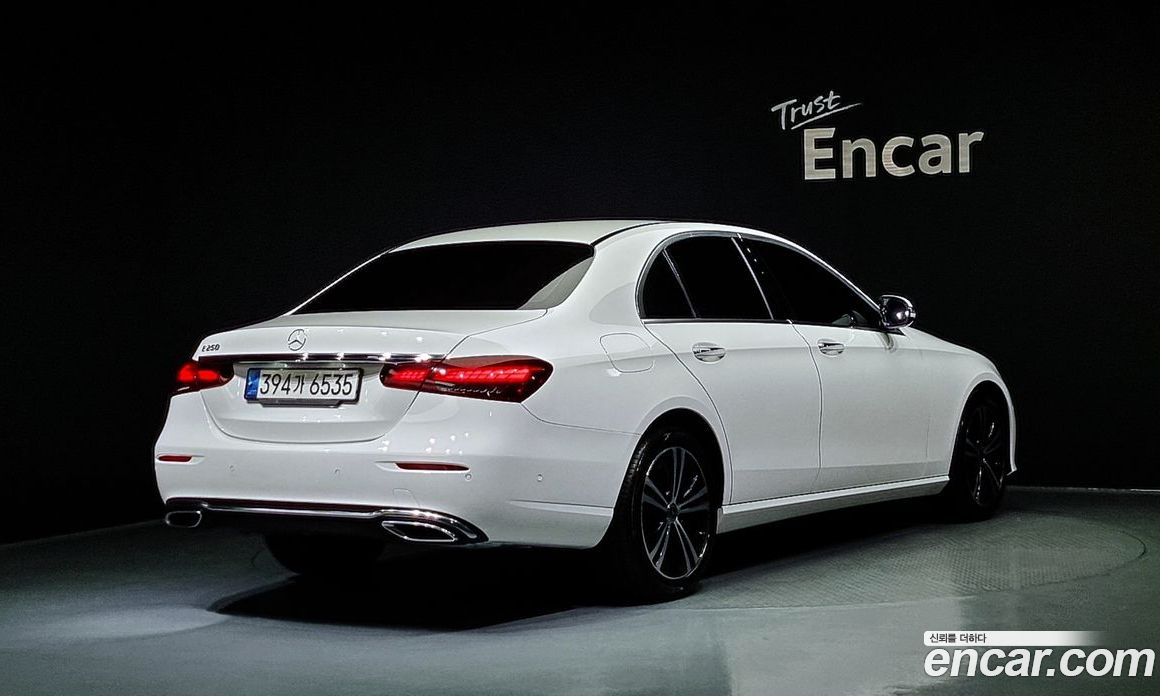 Mercedes Benz E-Class E250 Avantgarde