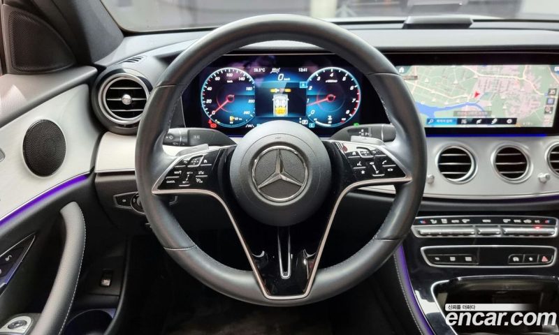 Mercedes Benz E-Class E250 Avantgarde