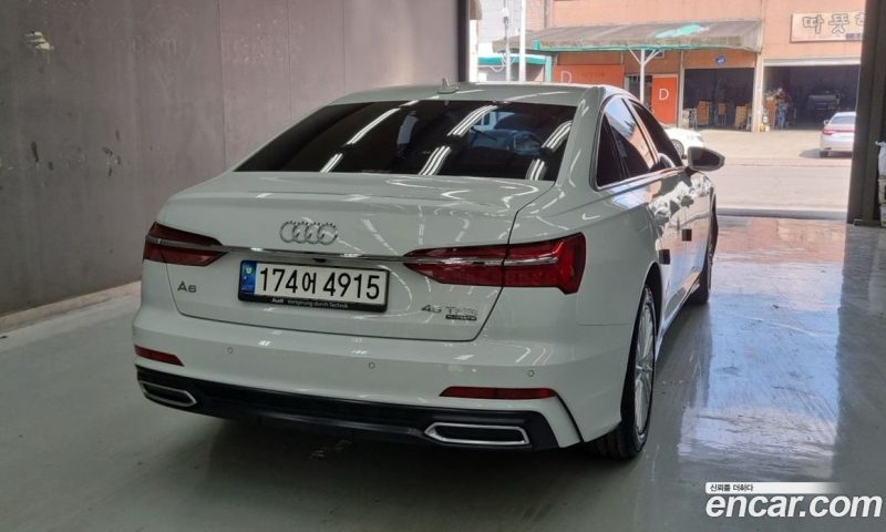 Audi A6 45 TFSI Quattro Premium