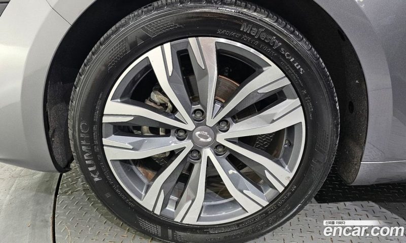 Renault Korea SM6 1.3 TCe LE