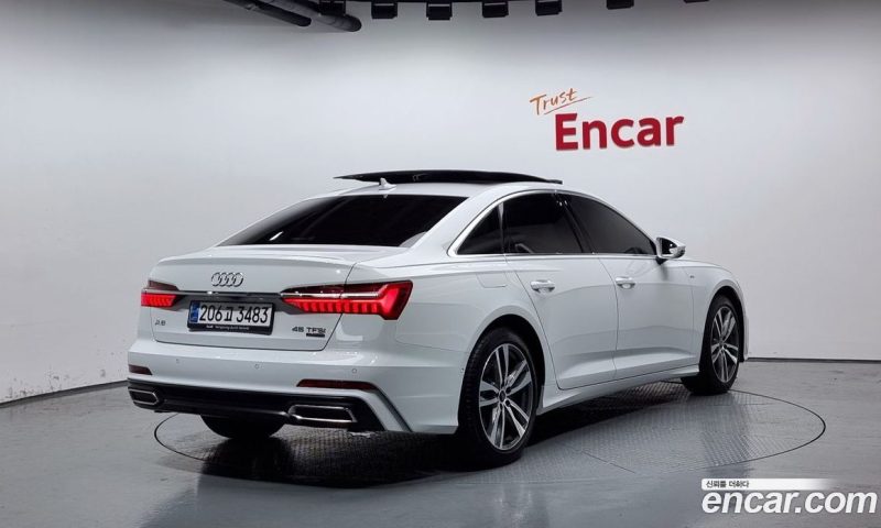 Audi A6 45 TFSI Quattro Premium