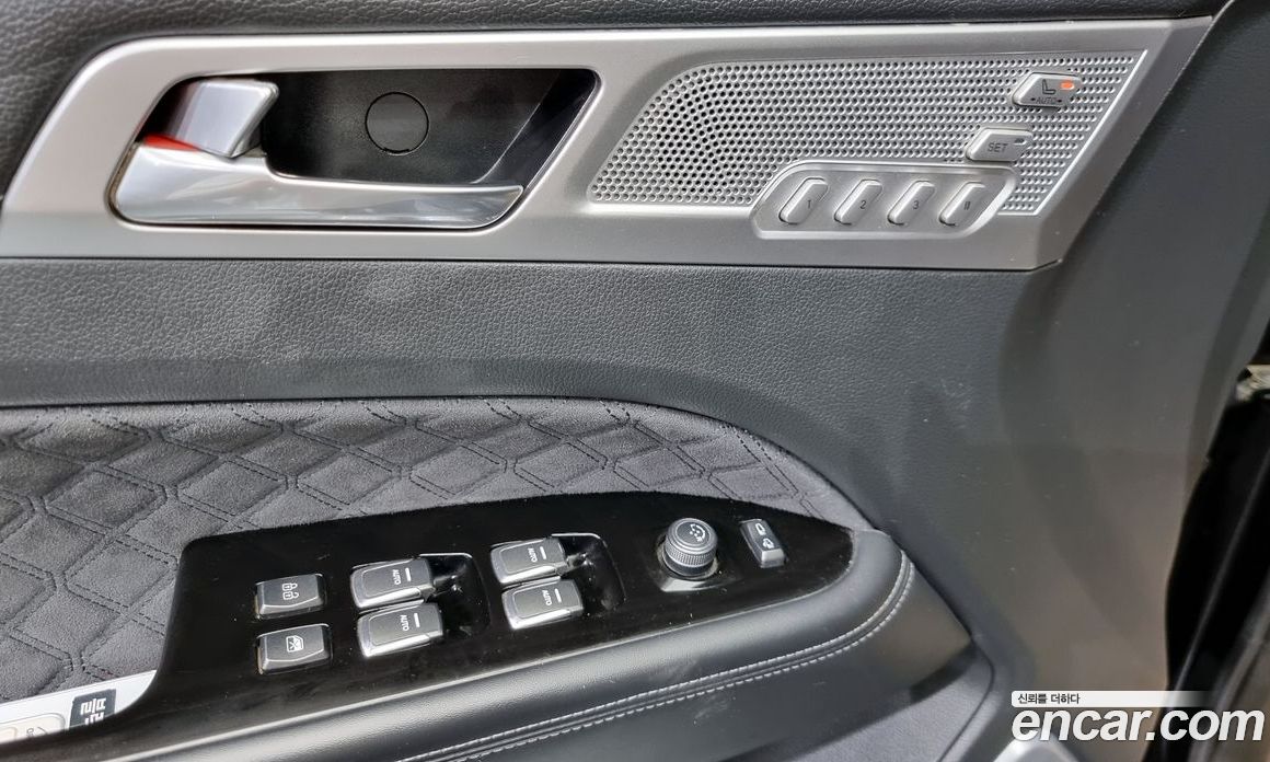 SsangYong Rexton Diesel 2.2 4WD