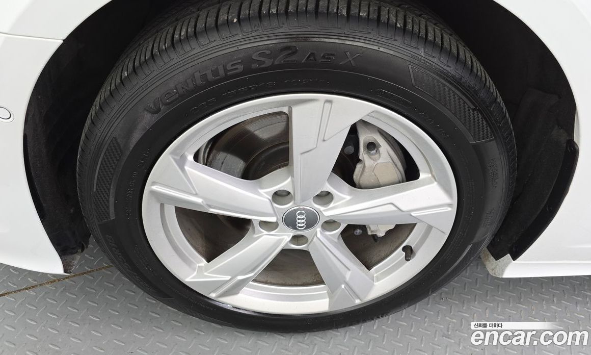 Audi A6 45 TFSI