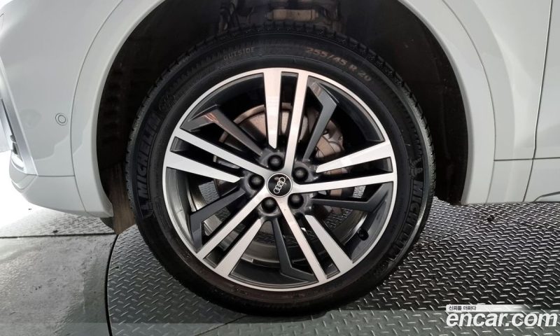 Audi Q5 45 TFSI Quattro Premium