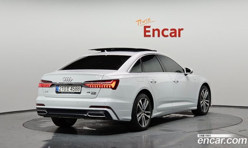 Audi A6 45 TFSI Quattro Premium