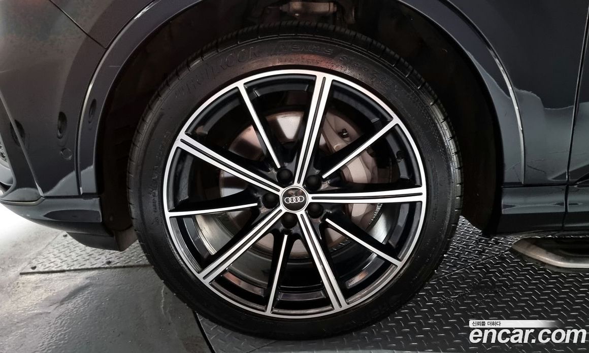 Audi Q7 55 TFSI Quattro Premium