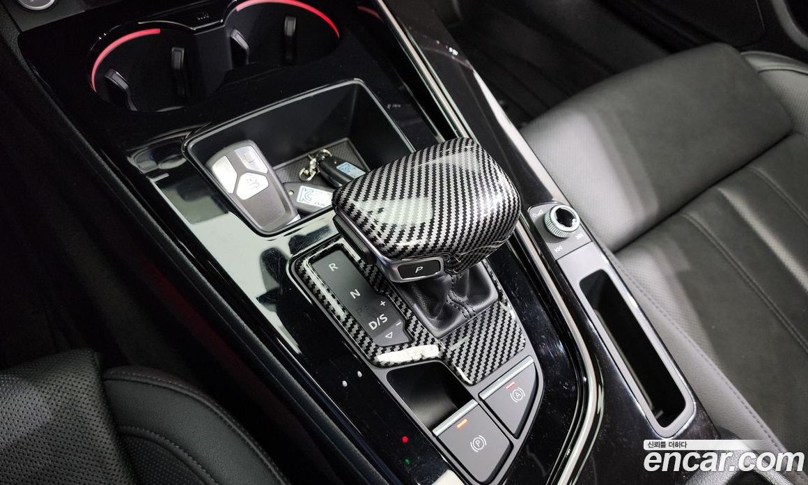 Audi A4 40 TFSI Premium