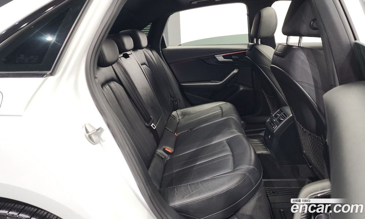 Audi A4 40 TFSI Premium
