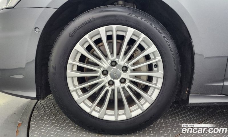 Audi A6 45 TFSI Premium