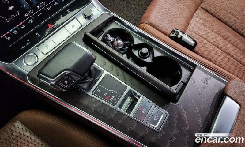 Audi A6 45 TFSI Premium
