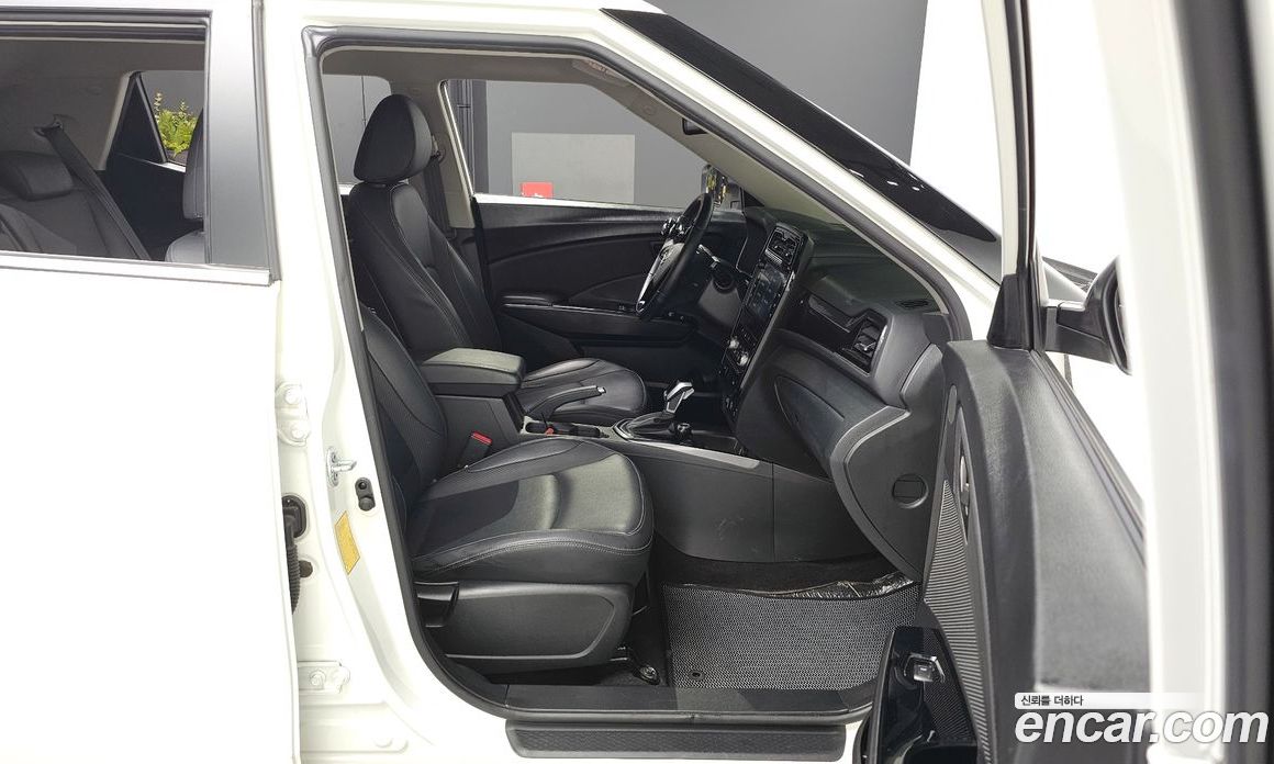 SsangYong Tivoli Gasoline 1.5 2WD