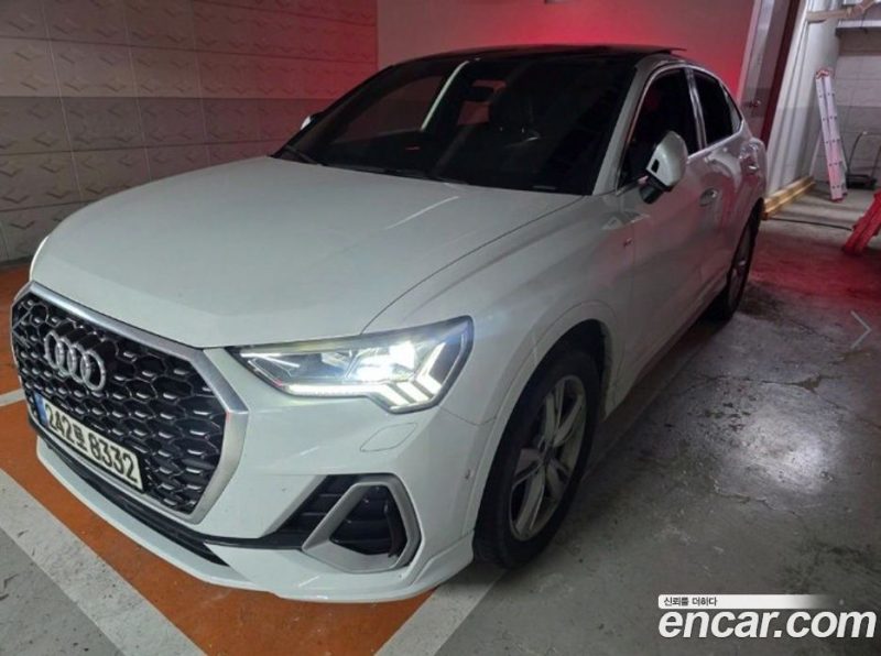 Audi Q3 35 TDI Premium Sportback
