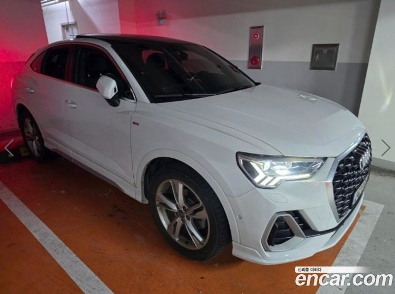 Audi Q3 35 TDI Premium Sportback