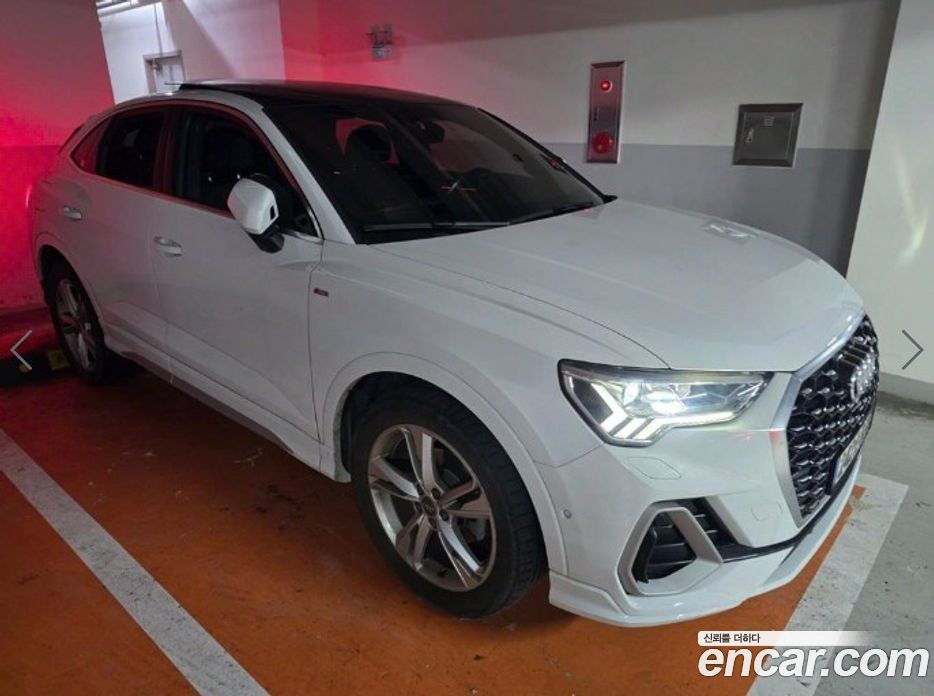 Audi Q3 35 TDI Premium Sportback