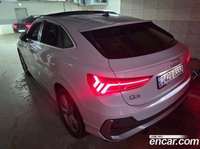 Audi Q3 35 TDI Premium Sportback