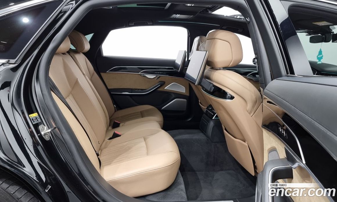 Audi A8 55 TFSI Quattro LWB