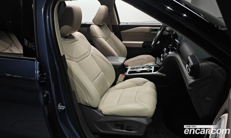 Ford Explorer 3.0 Platinum 4WD