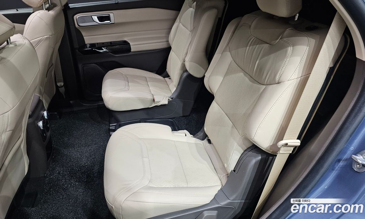 Ford Explorer 3.0 Platinum 4WD