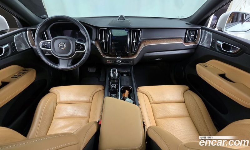 Volvo XC60 B6 Inscirtion
