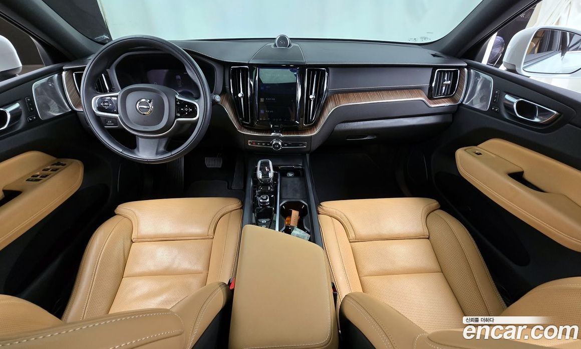 Volvo XC60 B6 Inscirtion