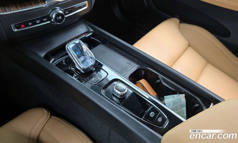 Volvo XC60 B6 Inscirtion