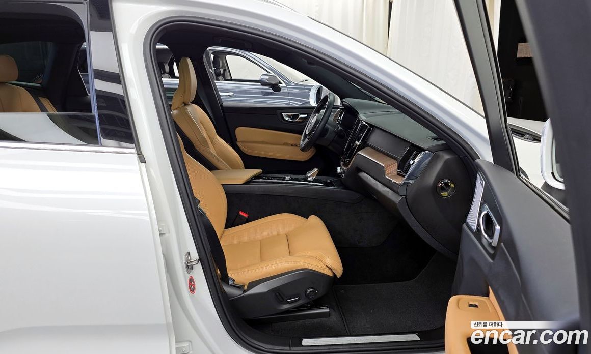 Volvo XC60 B6 Inscirtion